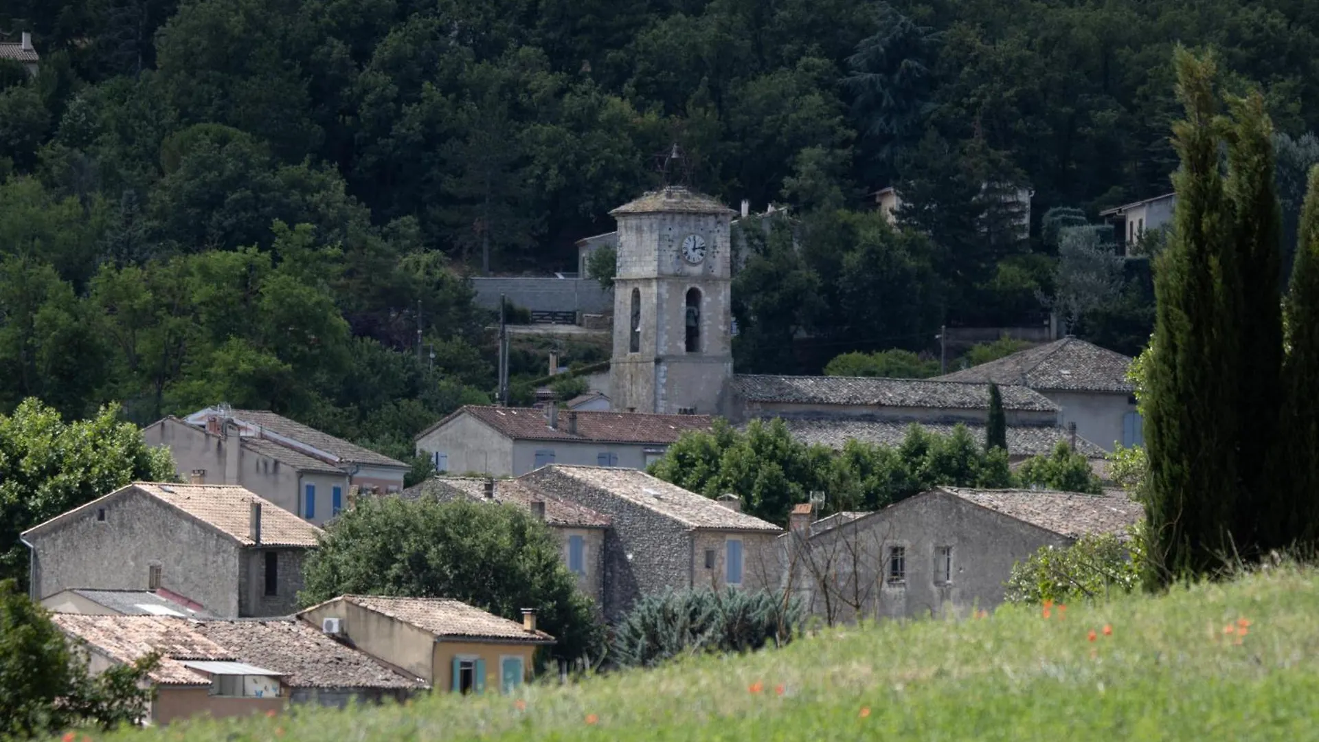 Studio Dans Le Luberon Céreste 0*,